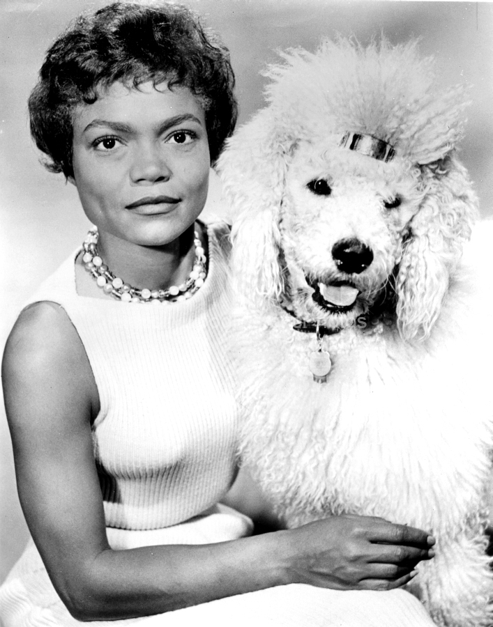 Eartha Kitt 1958 2 WM.jpg